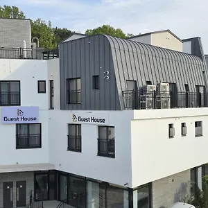 Airport L Guest house